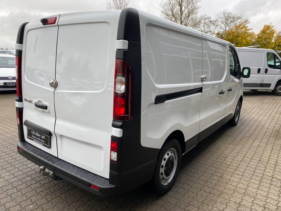 Renault Trafic T29 2,0 dCi 120 L2H1