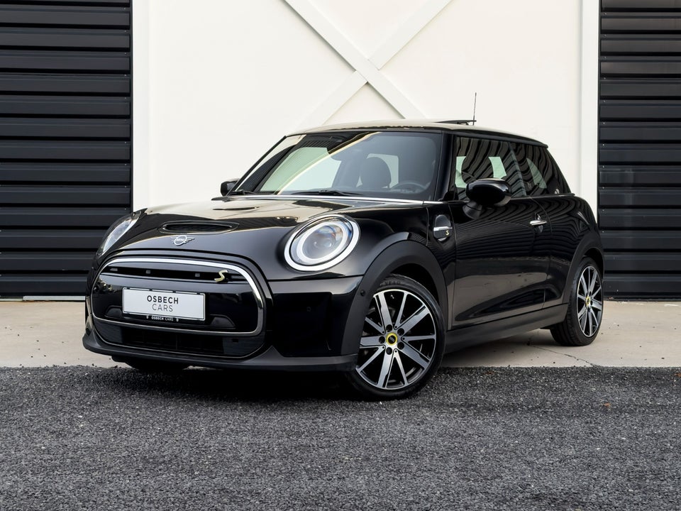 MINI Cooper SE Younique Trim 3d