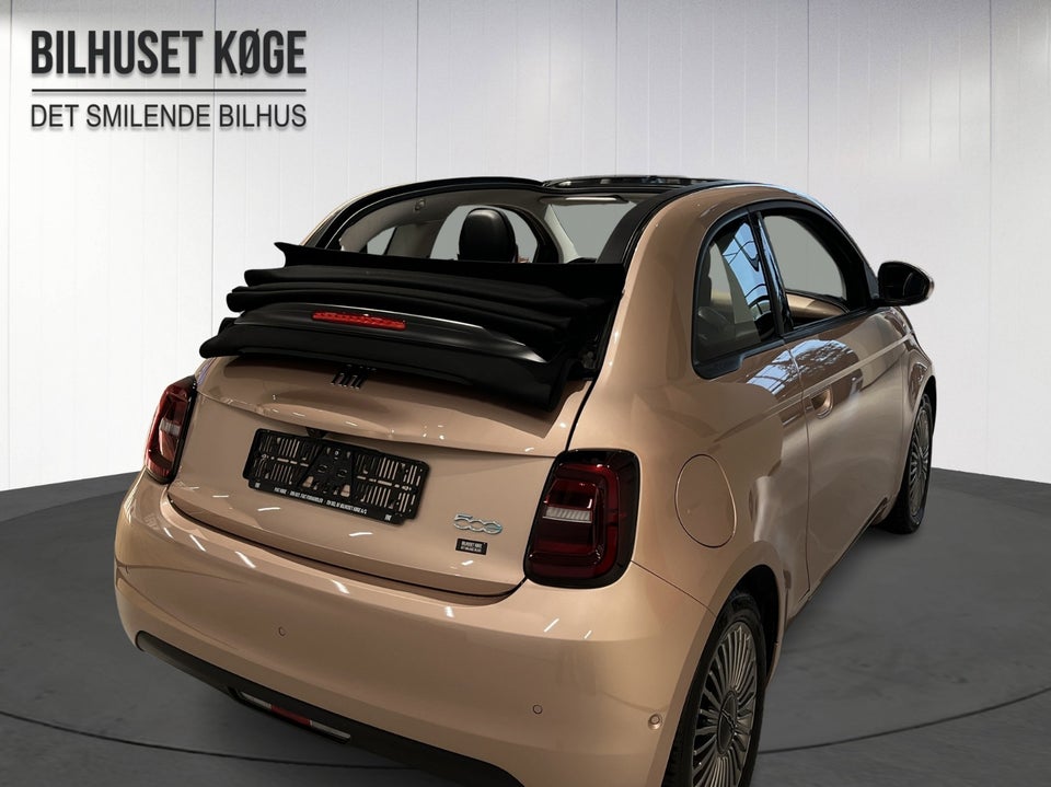 Fiat 500e 42 Icon Pack Cabrio 2d