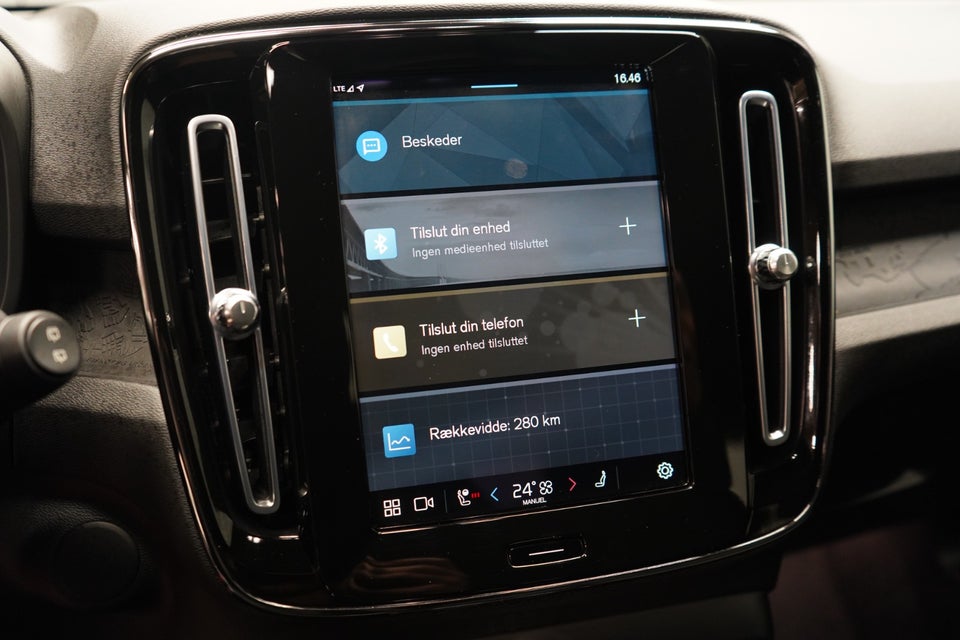 Volvo XC40 P6 ReCharge Plus 5d