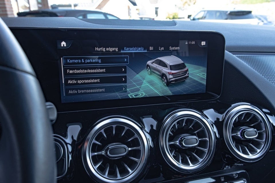 Mercedes EQA250 Progressive 5d