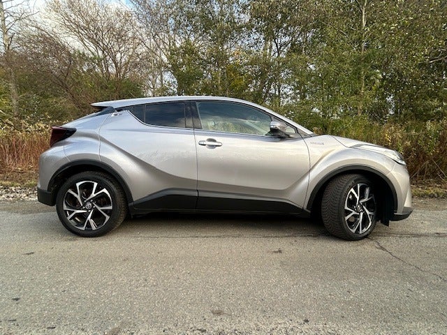 Toyota C-HR 1,8 Hybrid C-LUB Smart CVT 5d