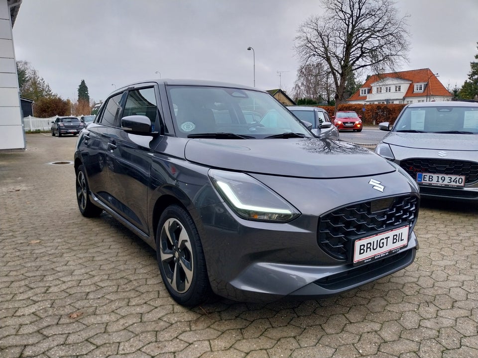 Suzuki Swift 1,2 Desire CVT 5d