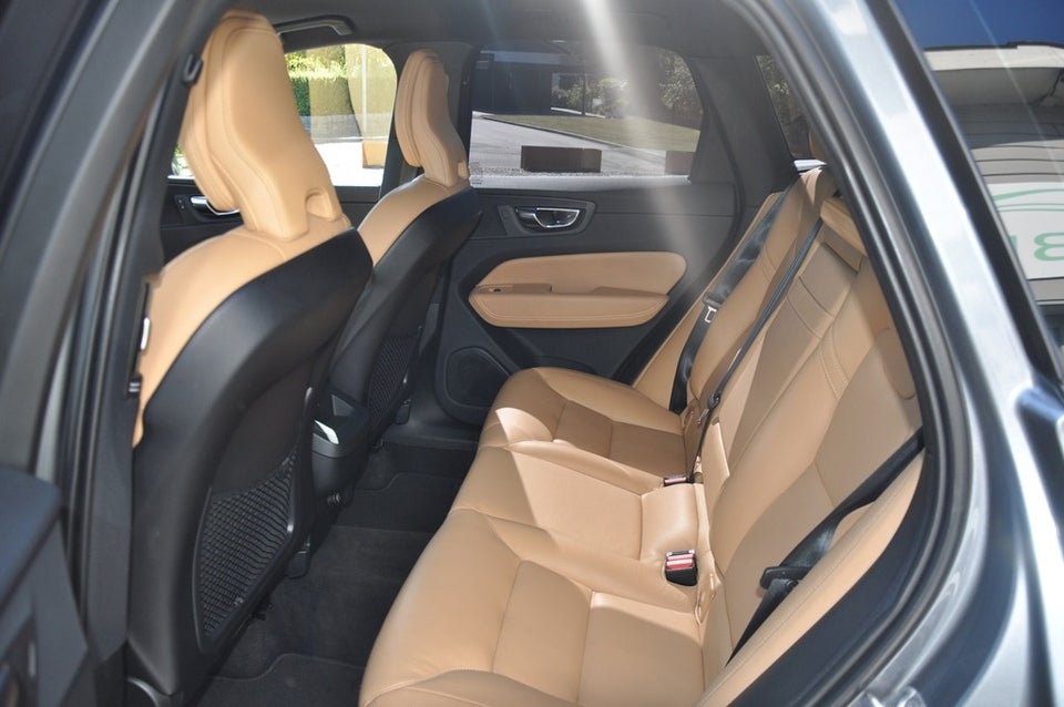 Volvo XC60 2,0 D4 200 Inscription aut. 5d