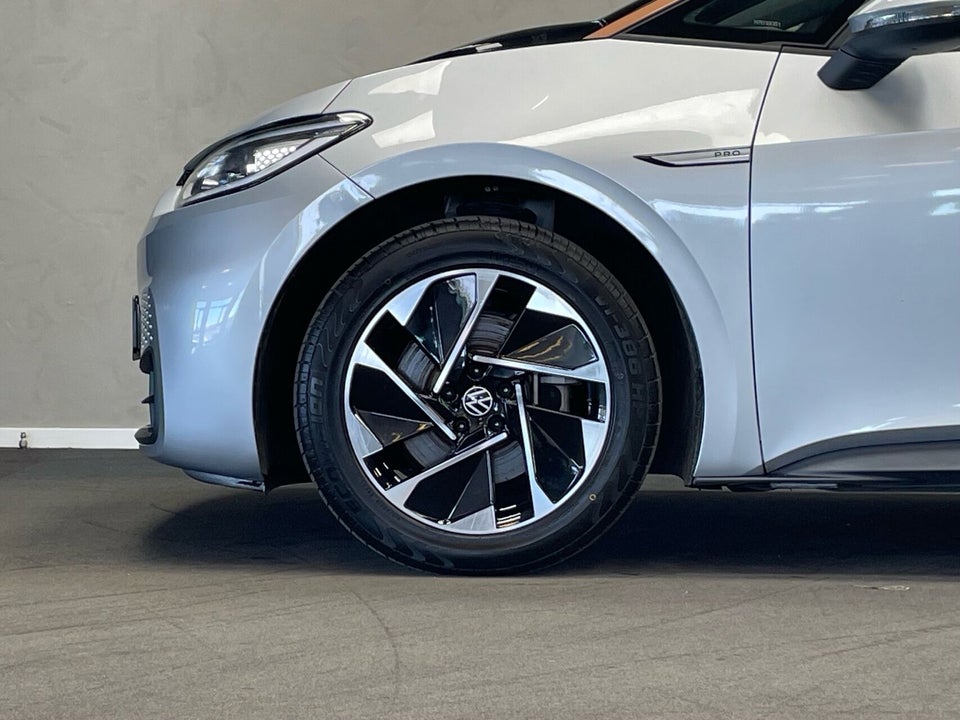 VW ID.3 58 Family 5d