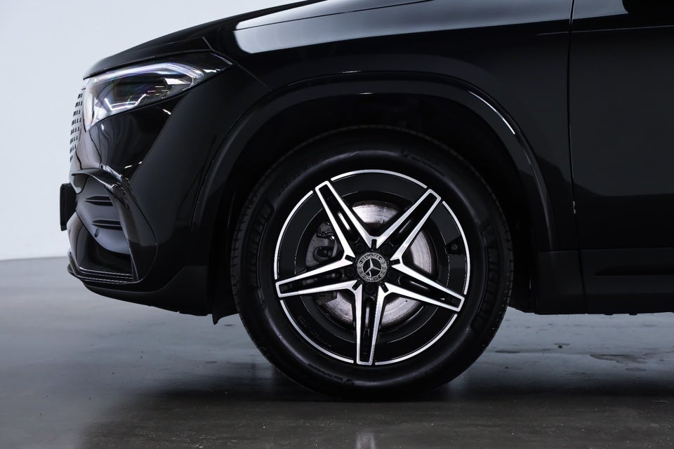 Mercedes EQA350 AMG Advance Plus 4Matic 5d