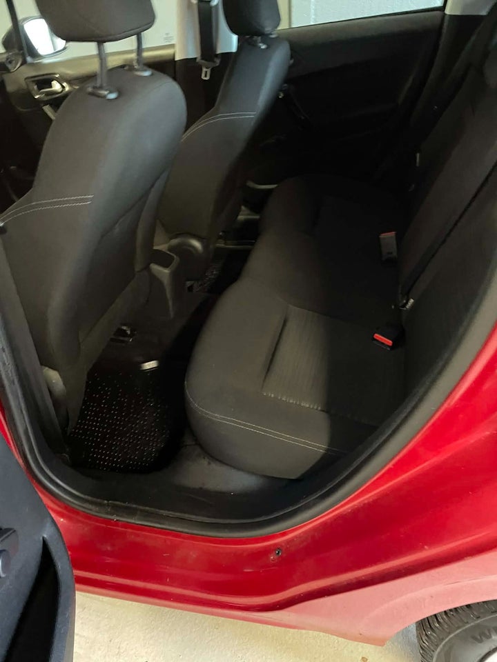 Peugeot 208 1,4 HDi 68 Active 5d