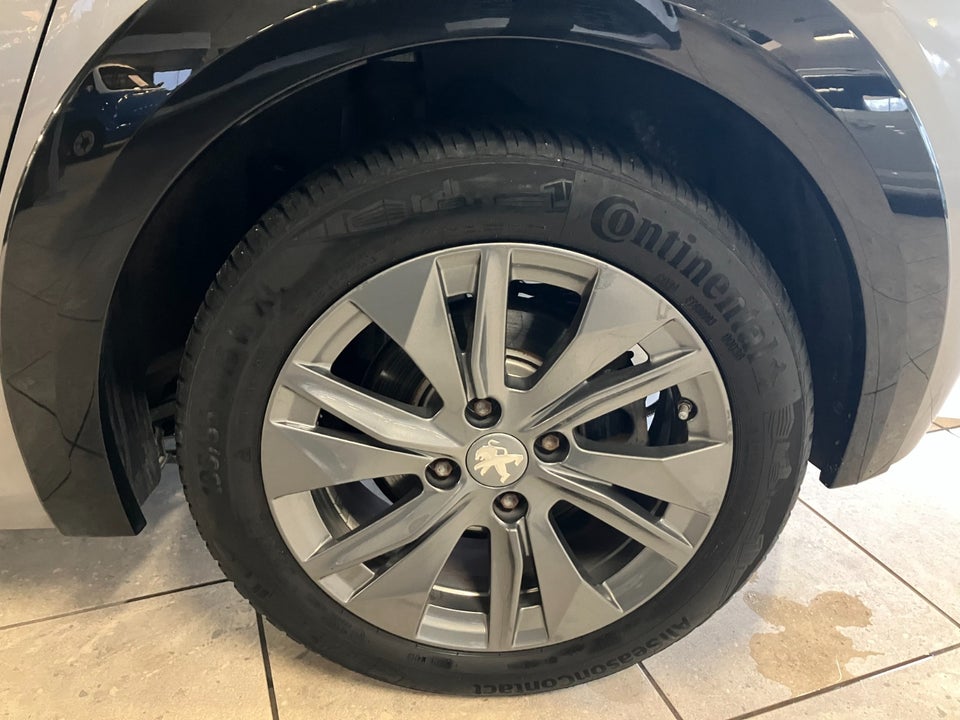 Peugeot e-208 50 Active Pack 5d