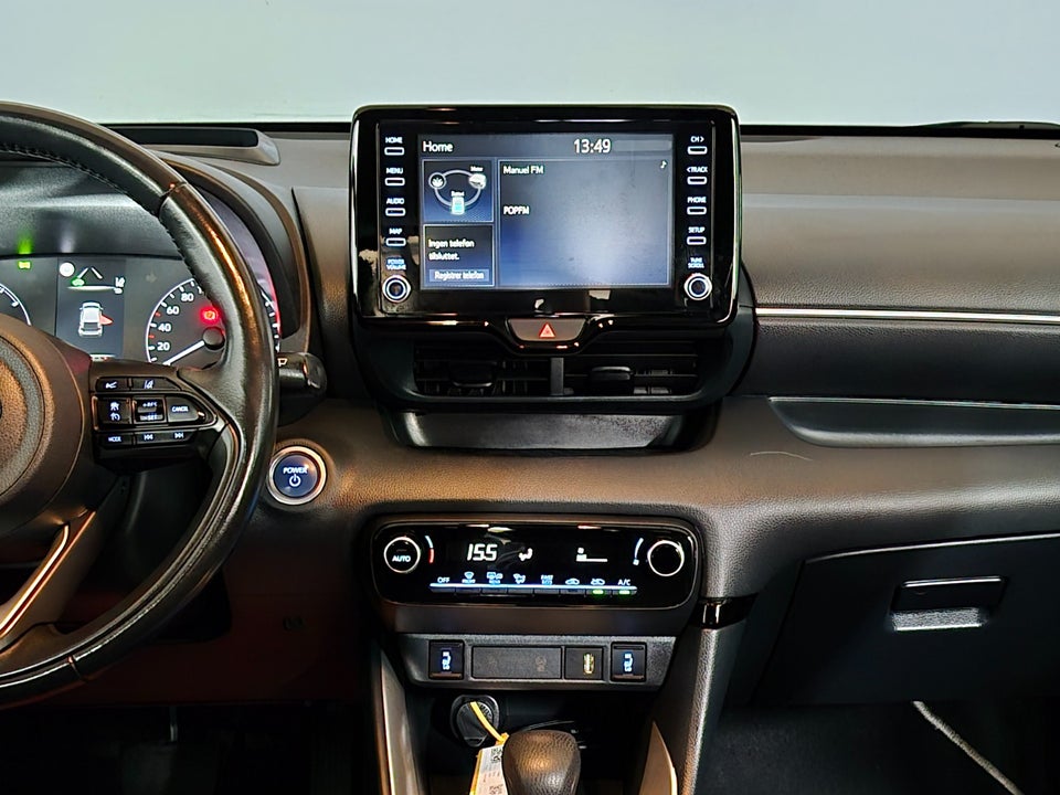 Toyota Yaris 1,5 Hybrid H3 e-CVT 5d