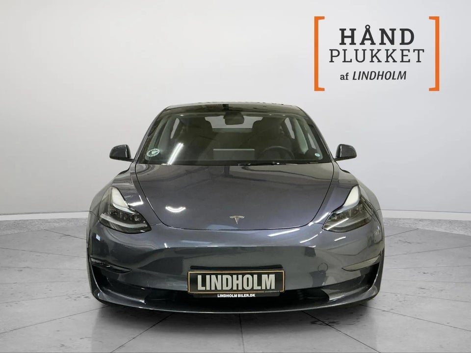 Tesla Model 3 Long Range AWD 4d
