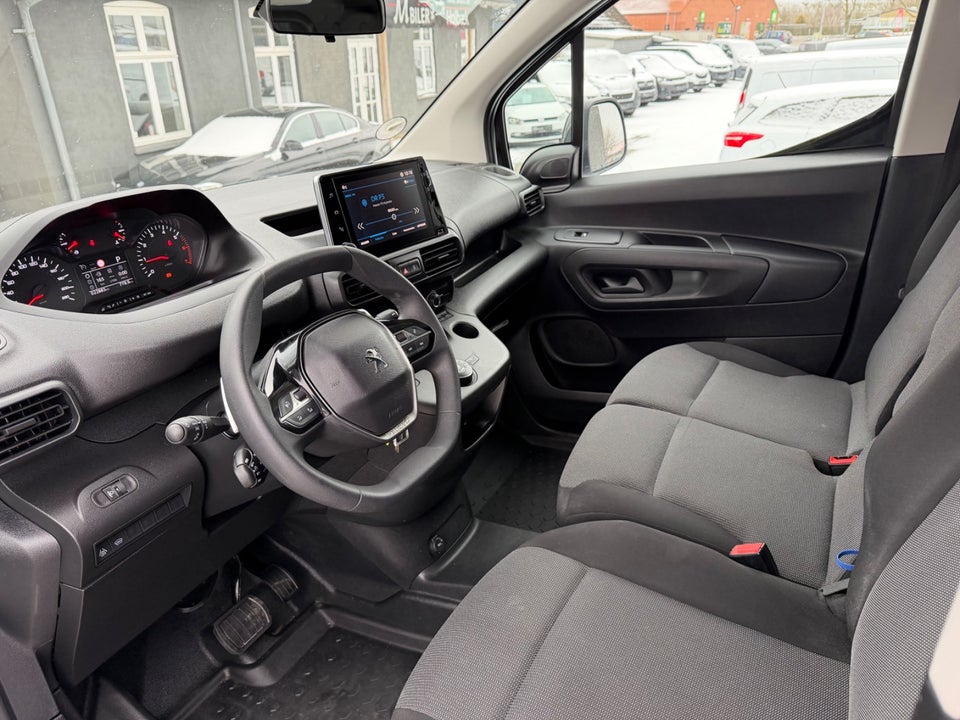 Peugeot Partner 1,5 BlueHDi 130 L1V1 Plus EAT8 Van