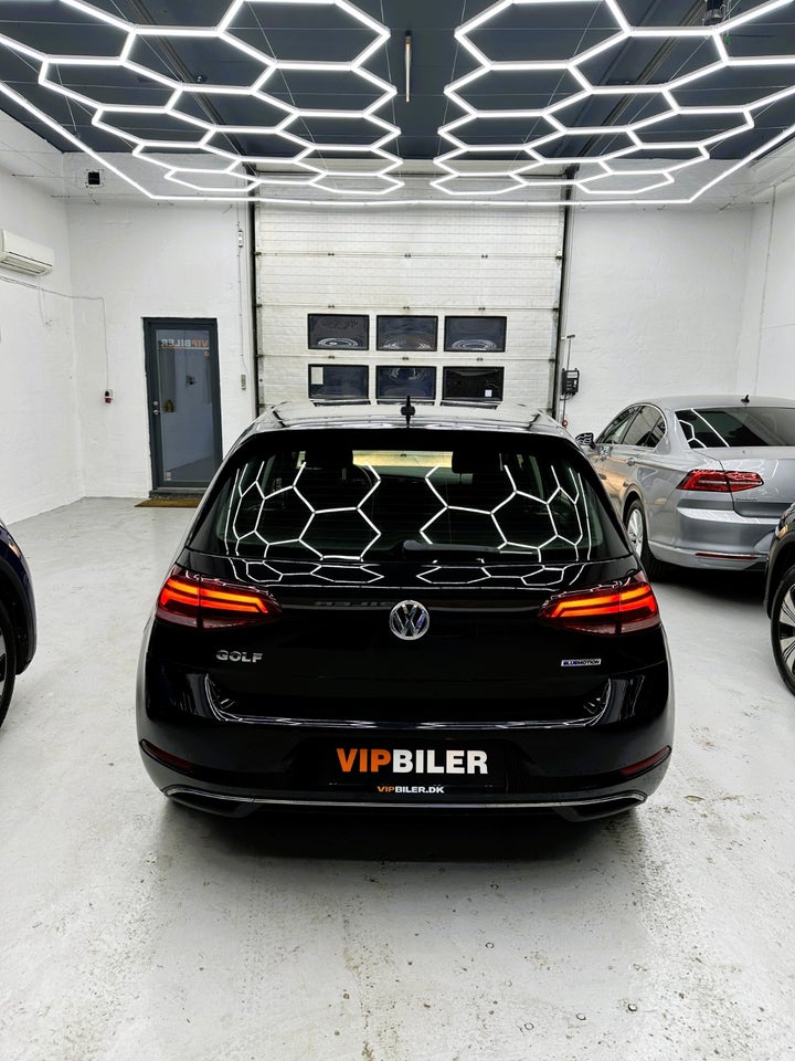 VW Golf VII 1,5 TSi 130 Comfortline DSG 5d