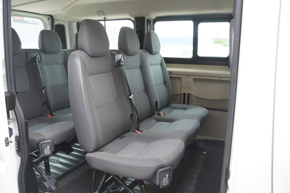 Peugeot Boxer 333 2,2 HDi 130 L1 4d