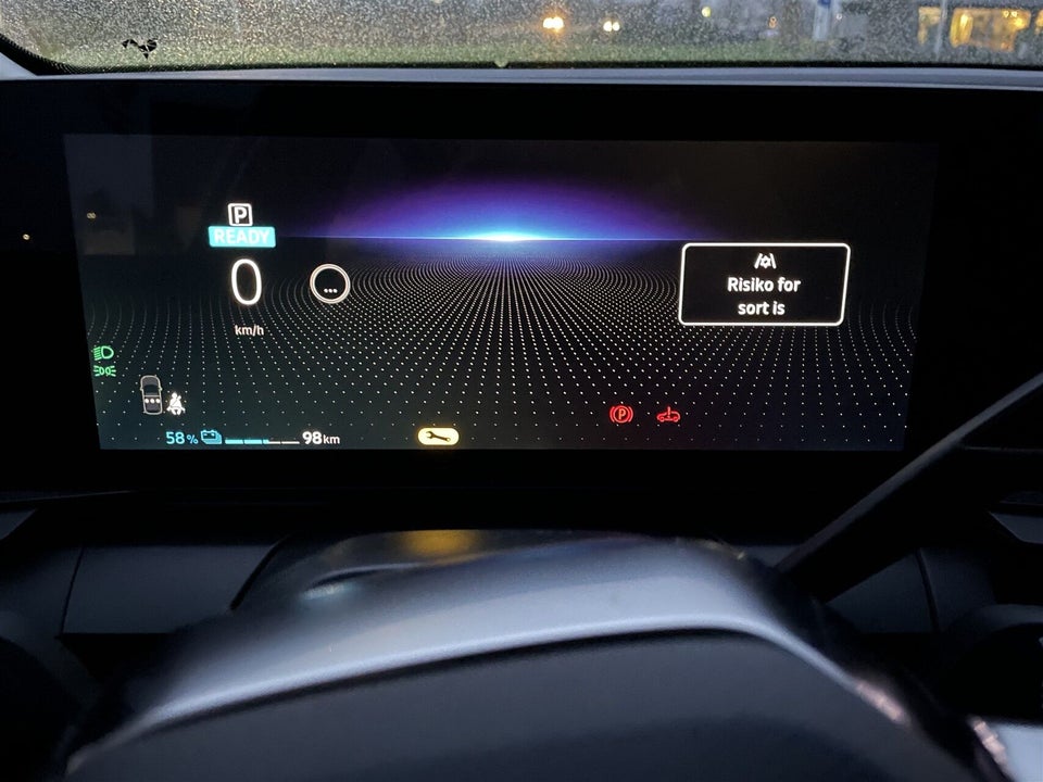 Renault Megane E-Tech 40 Equilibre 5d