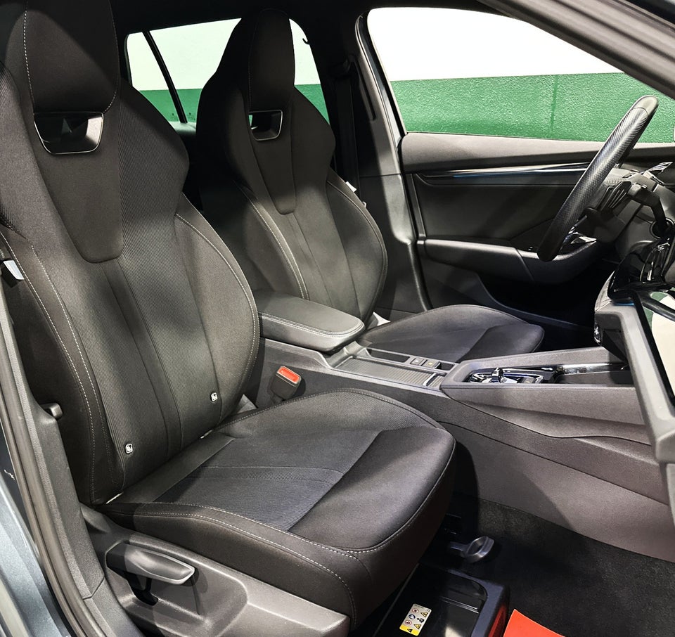 Skoda Octavia 1,5 eTSi 150 Business Executive Combi DSG 5d