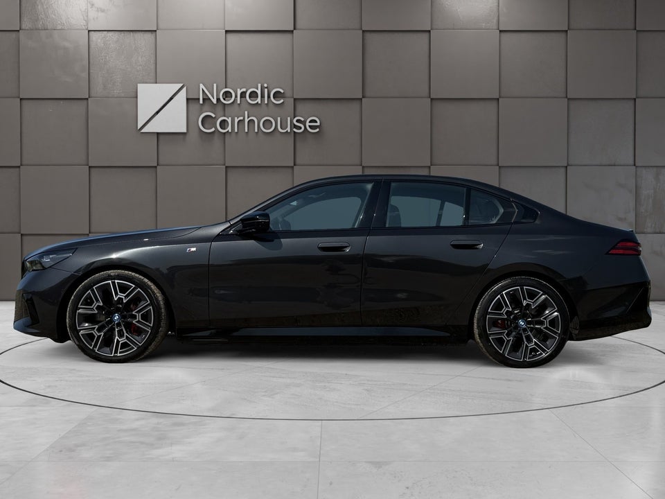 BMW i5 M60 M-Sport xDrive 4d