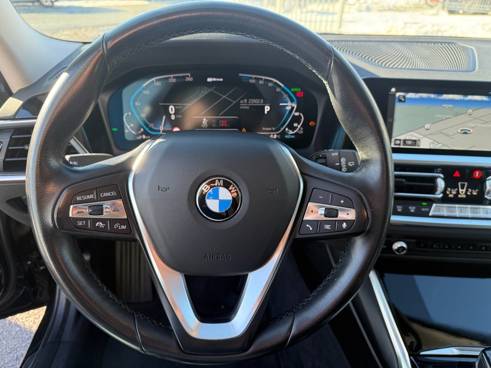 BMW 330e 2,0 Touring Sport Line aut. 5d