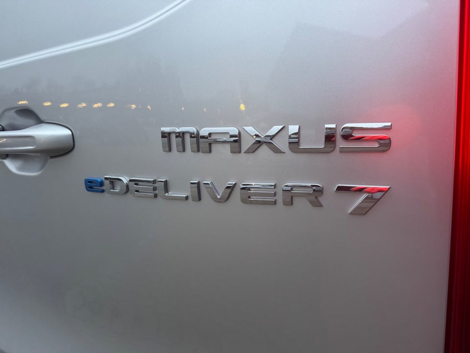 Maxus e-Deliver 7 88 L2H1 Kassevogn