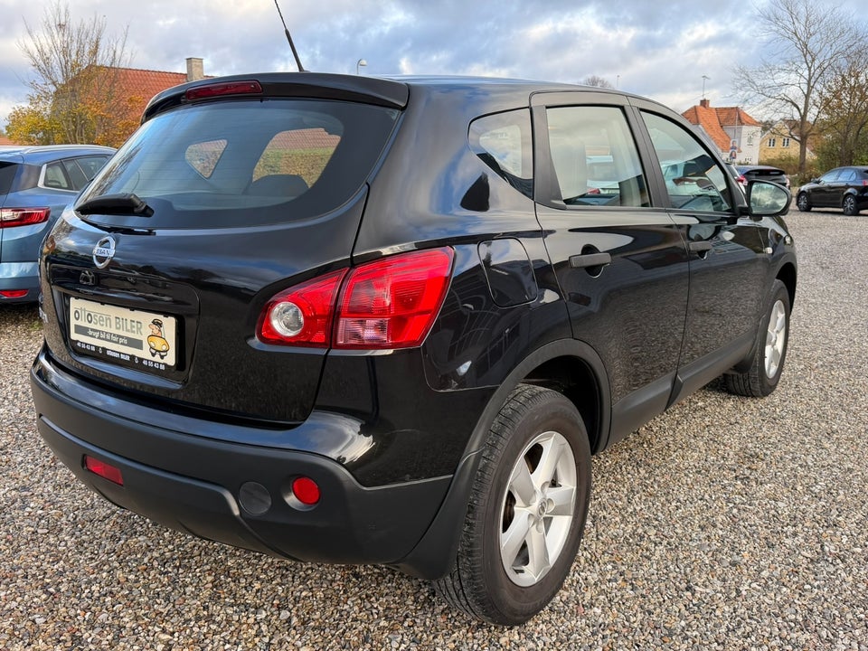 Nissan Qashqai 1,6 Acenta 5d