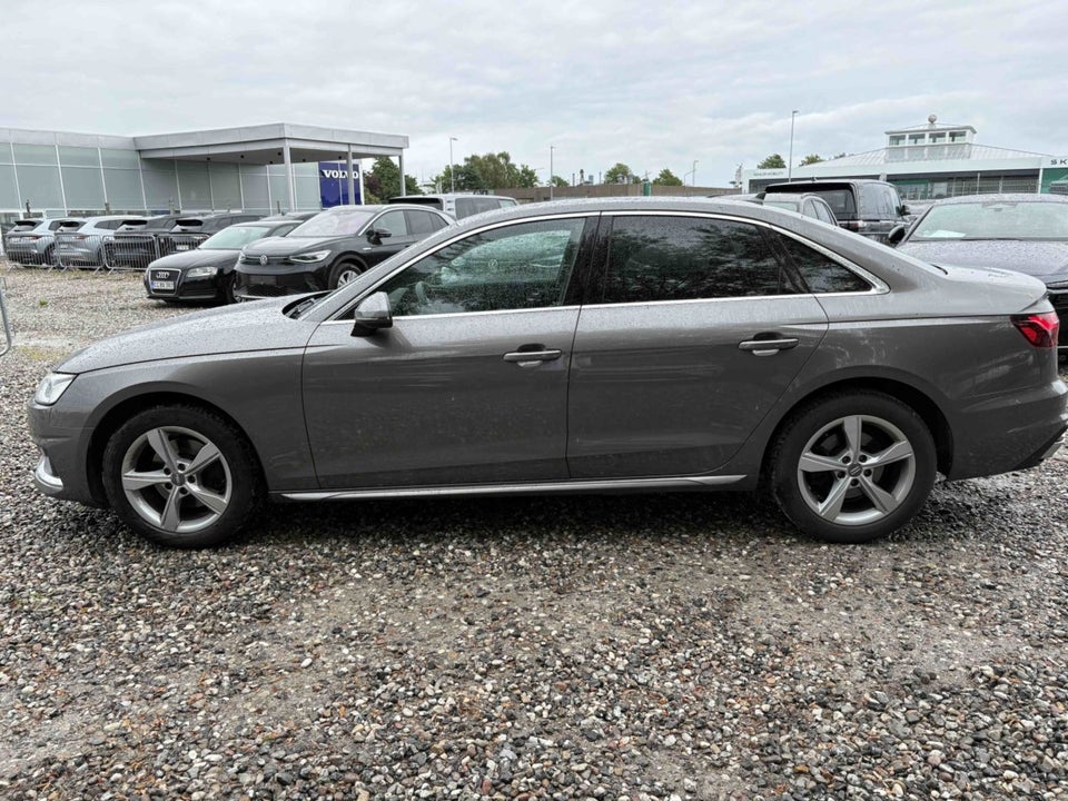 Audi A4 40 TFSi Advanced Prestige Tour plus S-tr. 4d