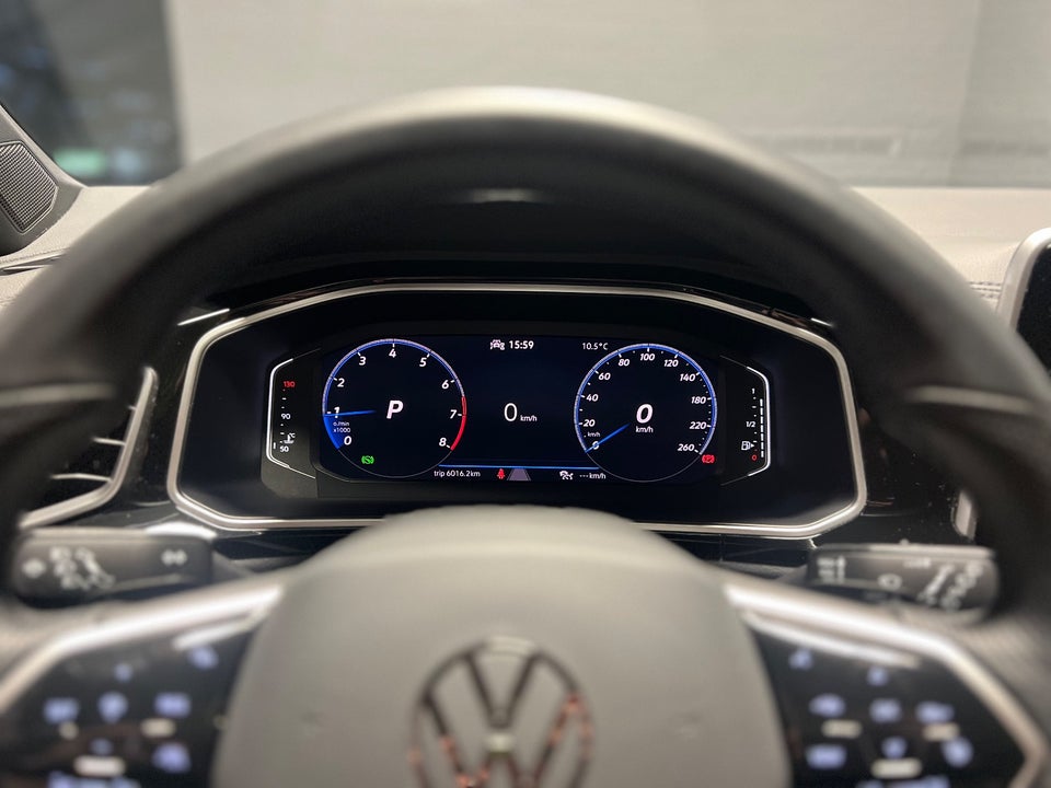 VW T-Roc 1,5 TSi 150 R-line+ DSG 5d