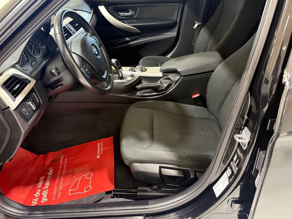 BMW 320d 2,0 Touring Advantage aut. 5d