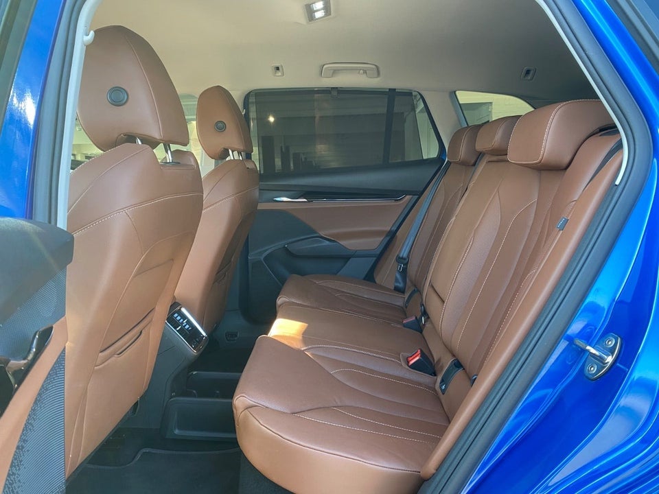 Skoda Enyaq 80x iV ecoSuite 5d