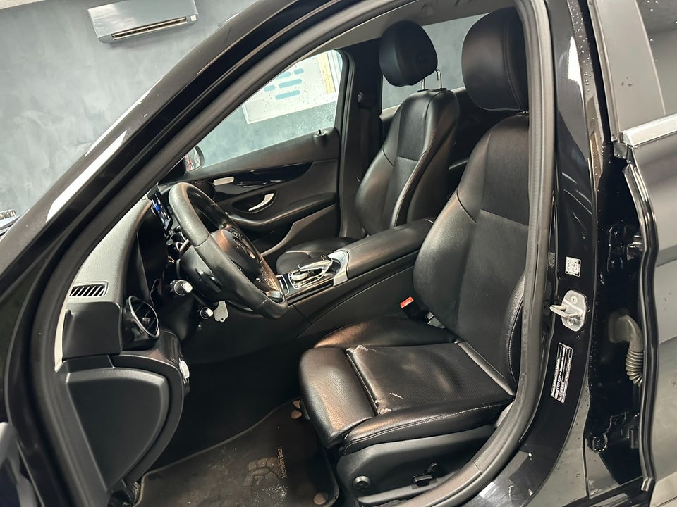 Mercedes C220 d 2,2 Business stc. aut. 5d