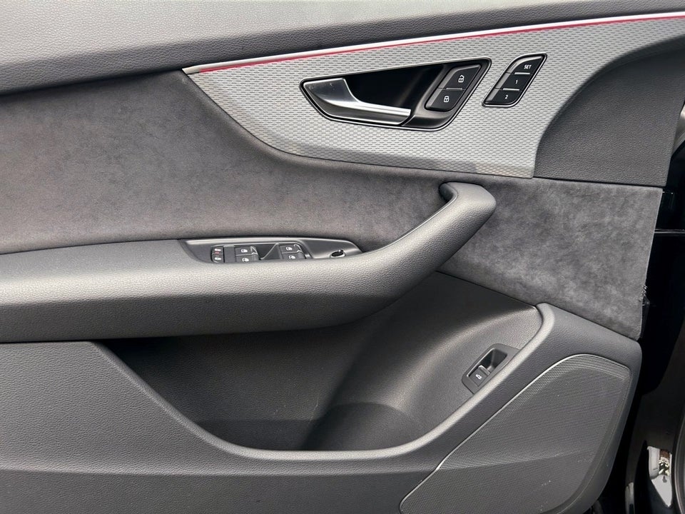 Audi SQ7 4,0 TFSi quattro Tiptr. 7prs 5d