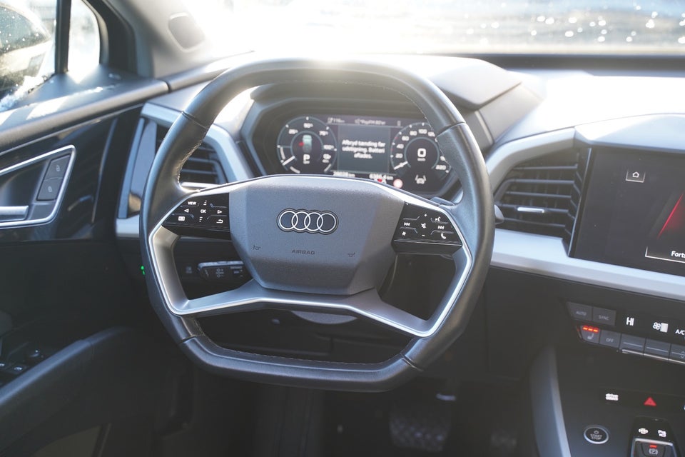 Audi Q4 e-tron 40 S-line Sportback 5d