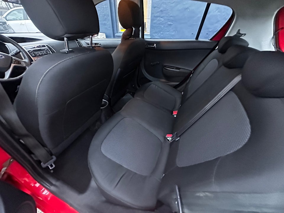 Hyundai i20 1,25 Classic 5d