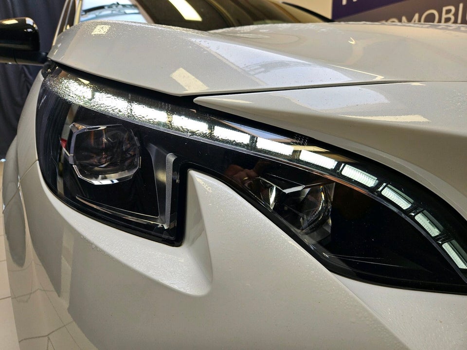 Peugeot 3008 1,6 Hybrid4 GT Pack EAT8 5d