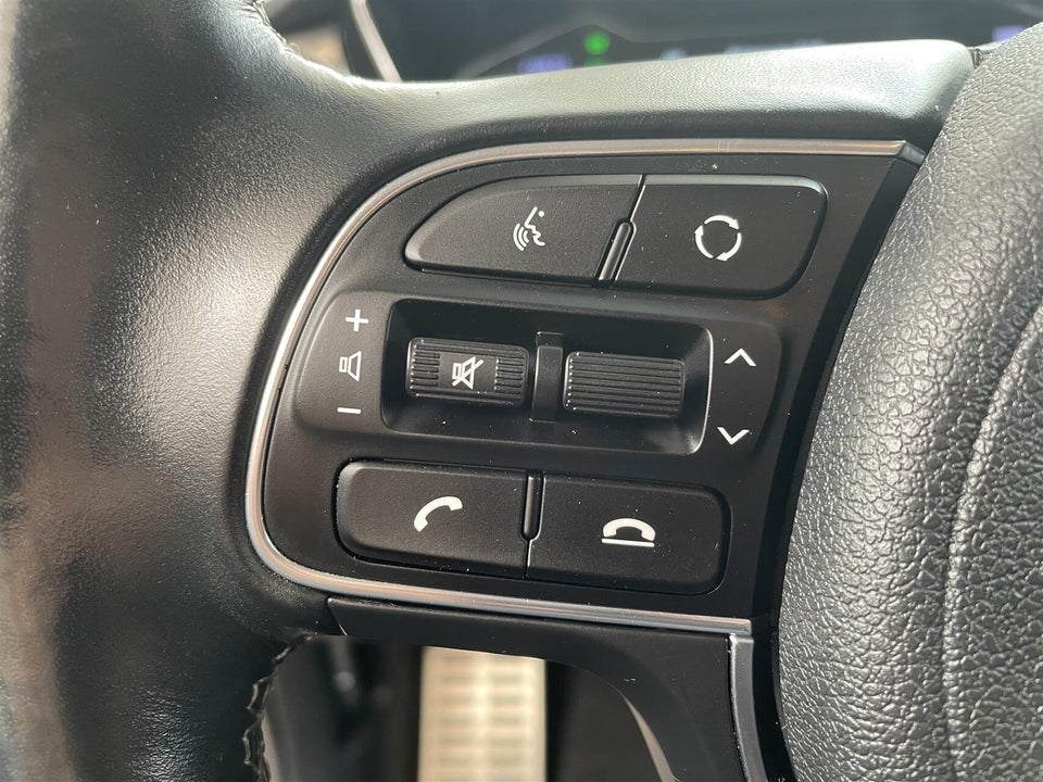 Kia Niro 1,6 PHEV Advance DCT 5d