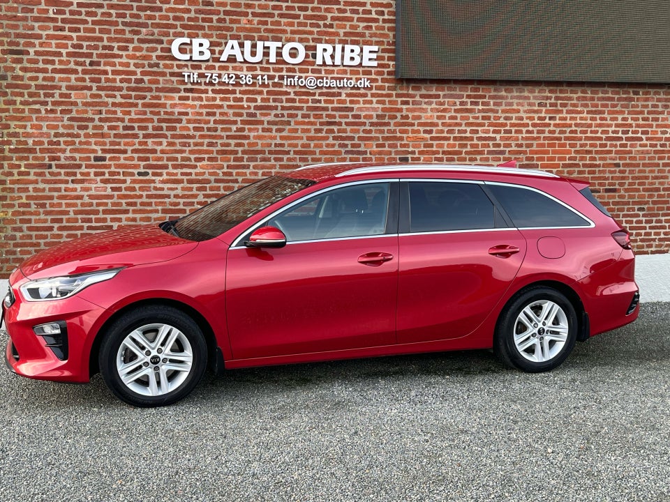 Kia Ceed 1,4 T-GDi Intro Edition SW DCT 5d