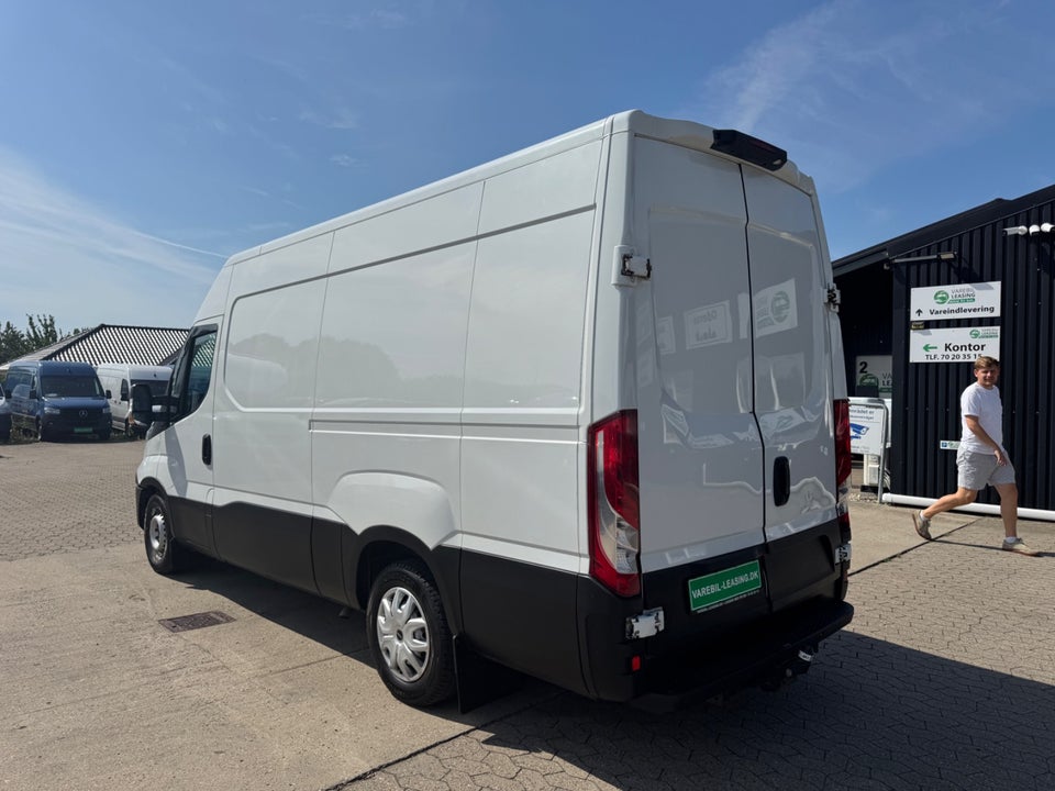 Iveco Daily 3,0 35S17 12m³ Van AG8