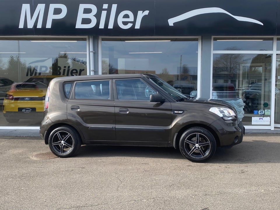 Kia Soul 1,6 CVVT Asian 5d