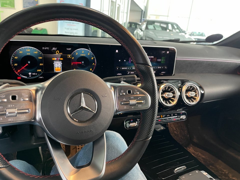 Mercedes A200 1,3 AMG Line aut. 4d