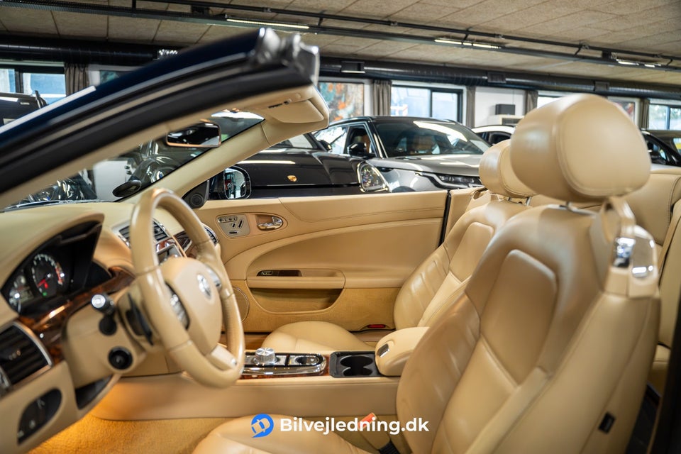 Jaguar XKR 5,0 S/C Convertible aut. 2d