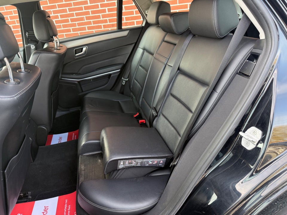 Mercedes E200 2,2 BlueTEC Avantgarde stc. 5d