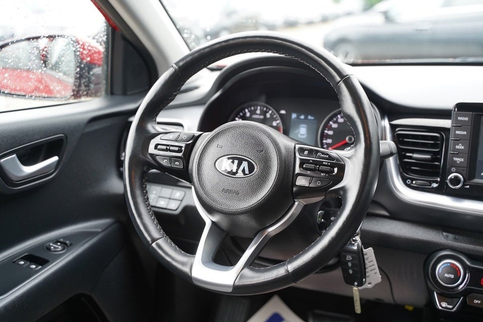 Kia Stonic 1,0 T-GDi Vision DCT 5d