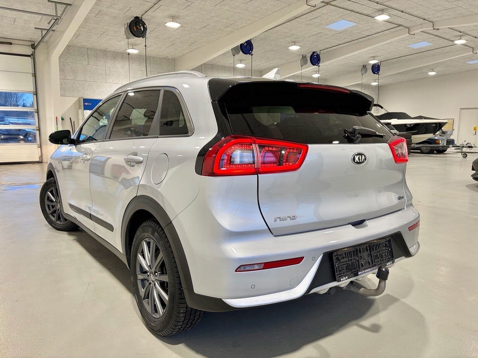 Kia Niro 1,6 HEV Comfort DCT 5d