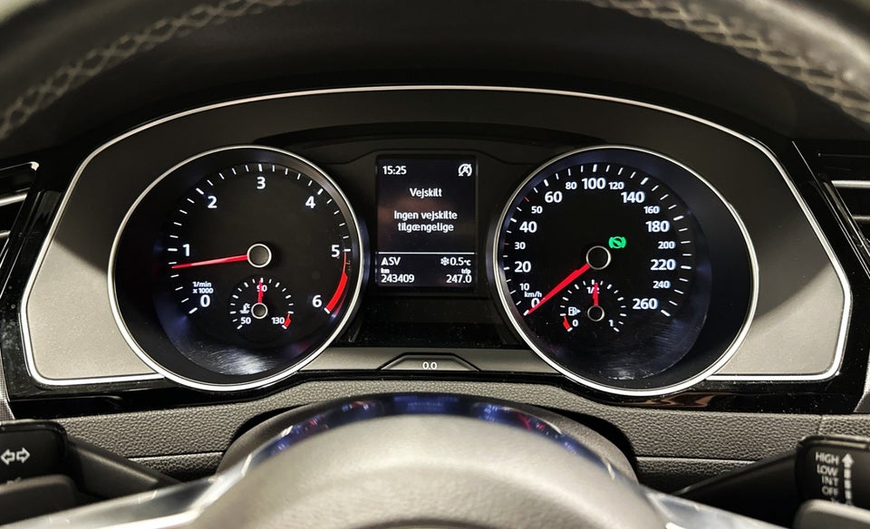 VW Passat 2,0 TDi 190 R-line Variant DSG 5d