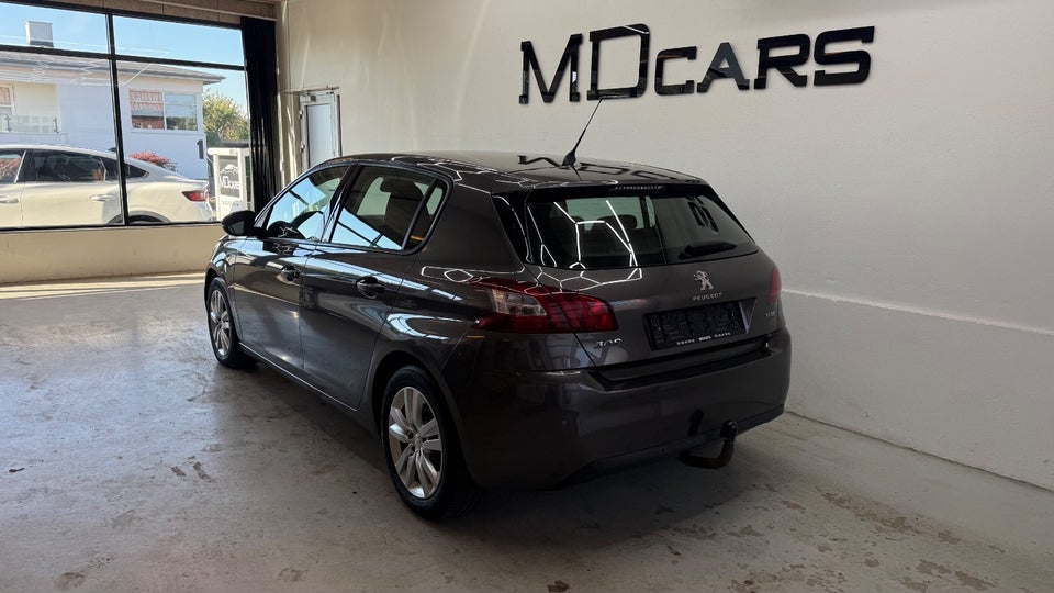 Peugeot 308 1,2 e-THP 130 Allure 5d