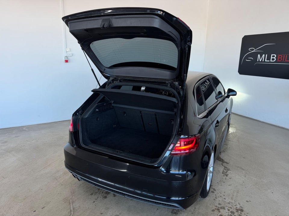Audi A3 2,0 TDi 150 S-line Sportback S-tr. 5d