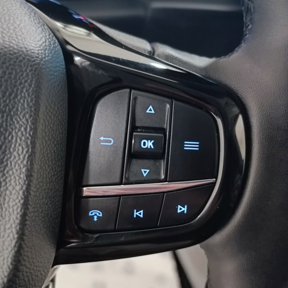 Ford Transit Custom 300L 2,0 EcoBlue Trend