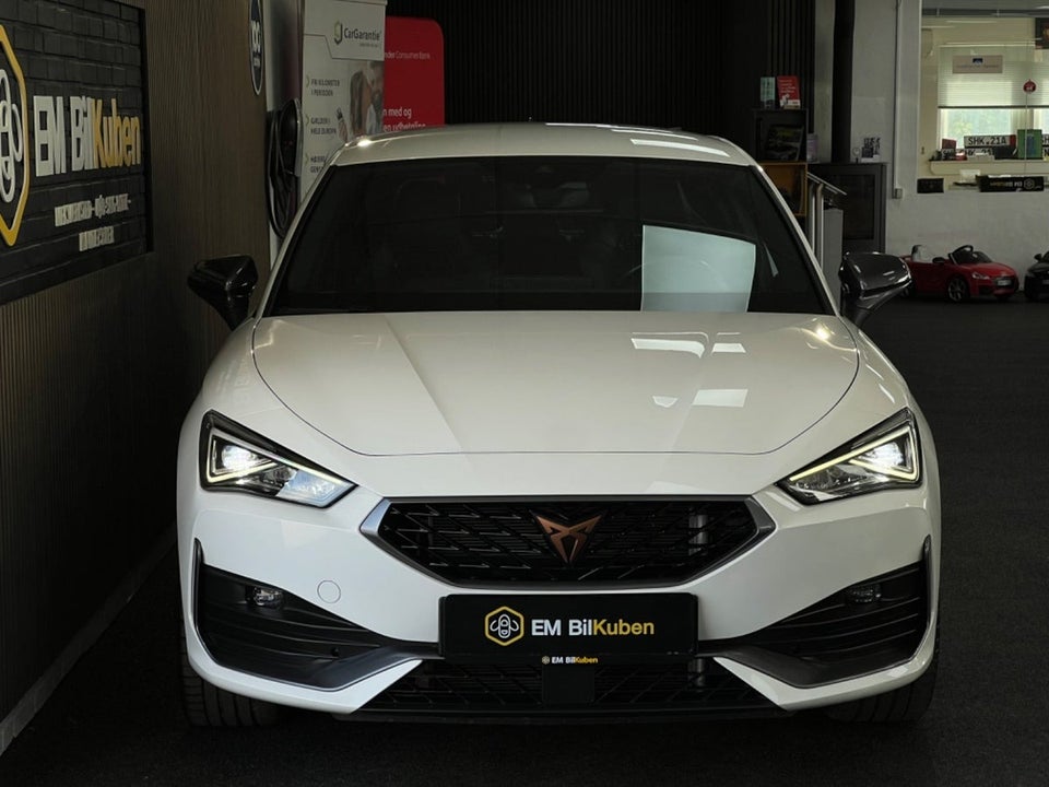 Cupra Leon 1,4 eHybrid DSG 5d