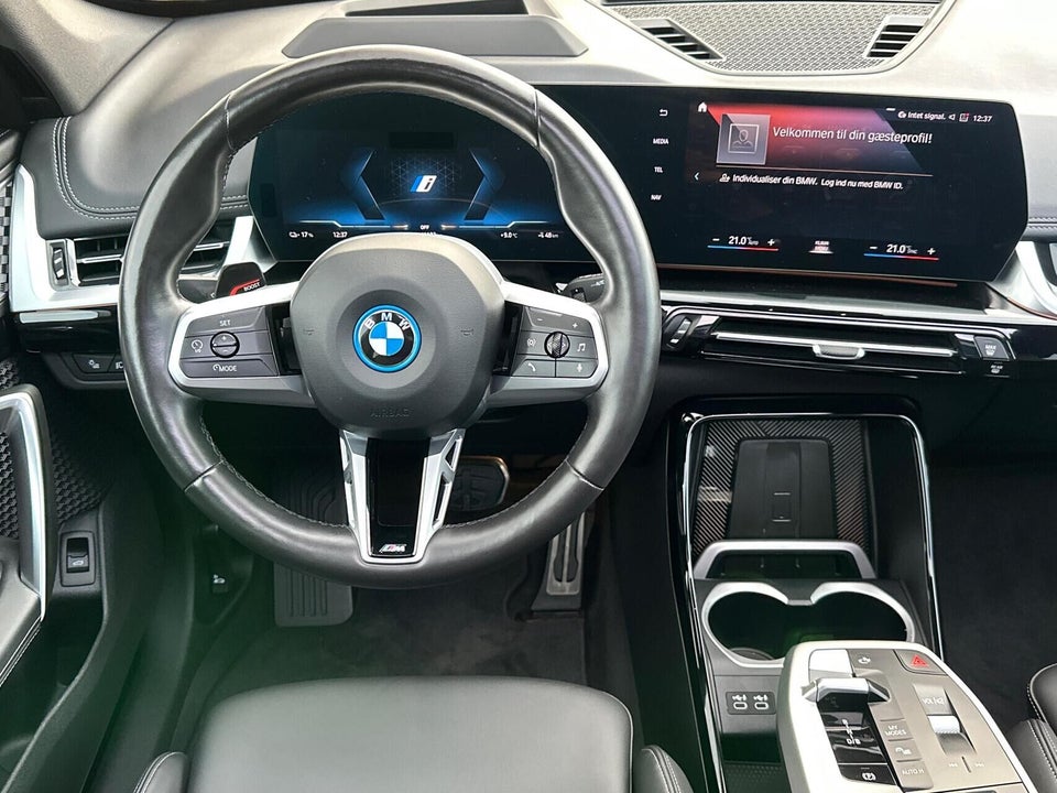 BMW iX1 xDrive30 M-Sport 5d