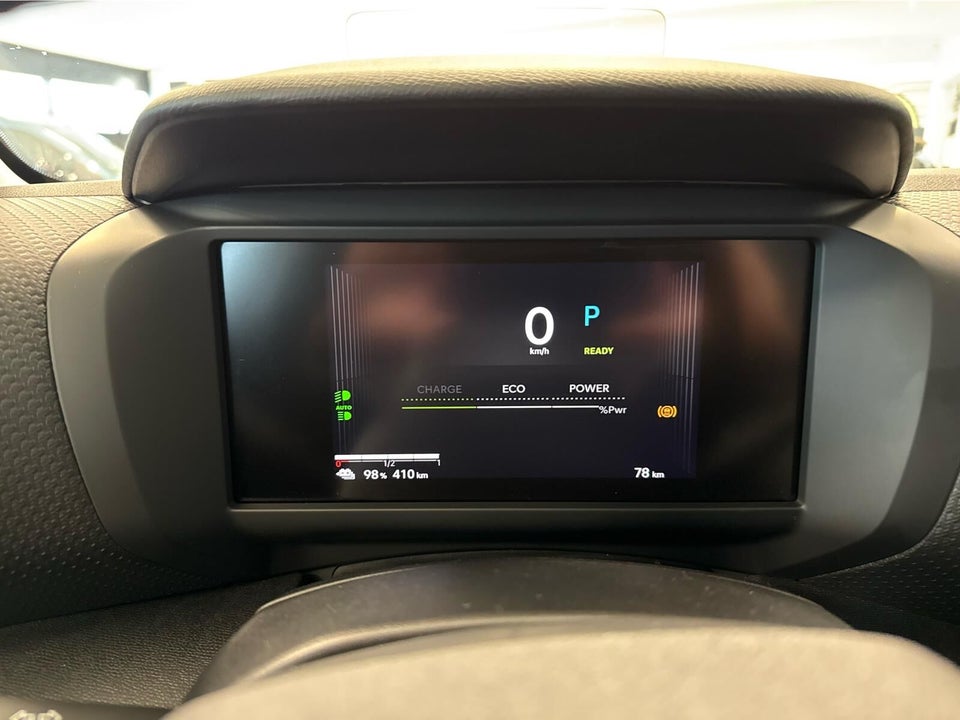 Citroën ë-C4 X 54 Shine 4d