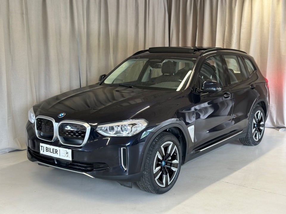 BMW iX3 Charged 5d