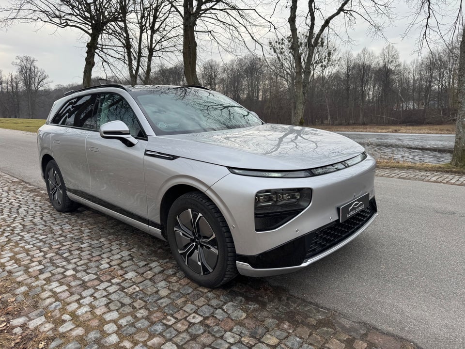 Xpeng G9 Long Range 5d